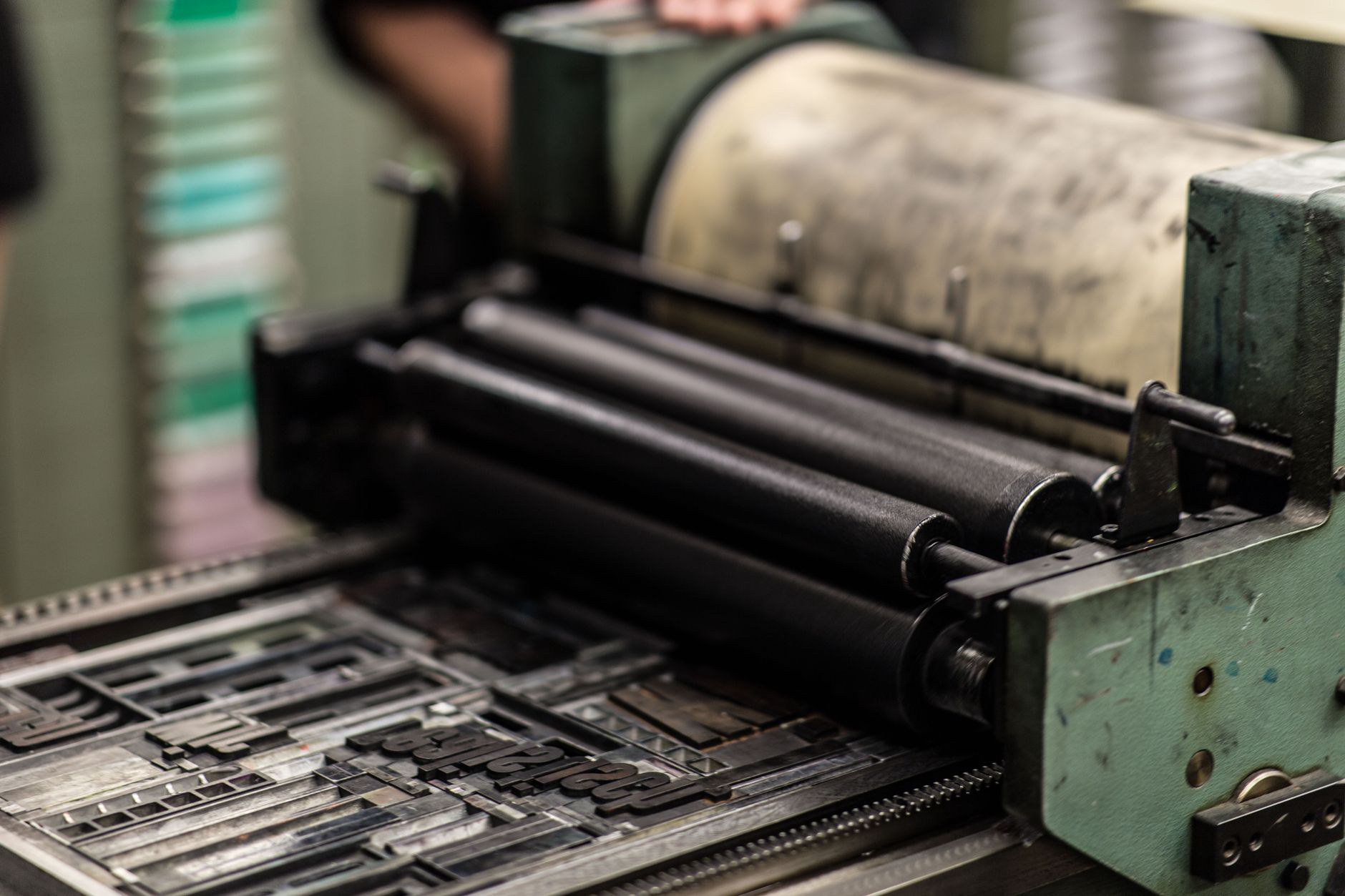 Ca 3: Máy báo lỗi toner ngay sau khi vệ sinh máy hoặc thay linh kiện khác